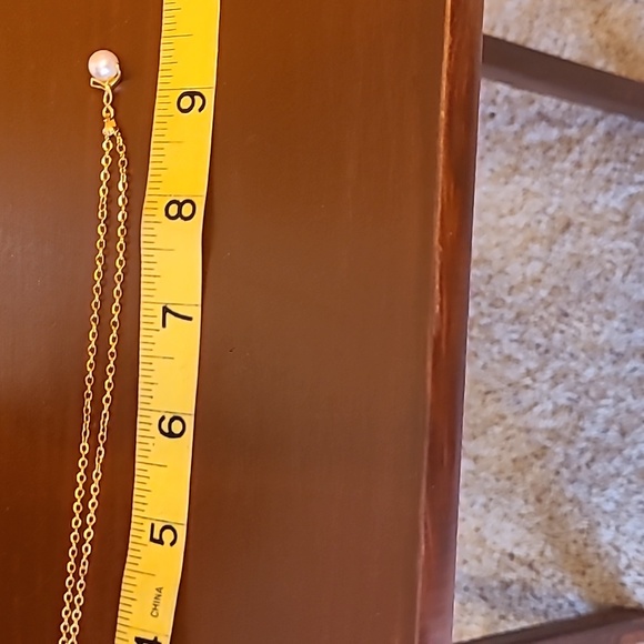 Elegant Stainless Steel Gold Chain Pearl Pendant Necklace - Picture 4 of 4